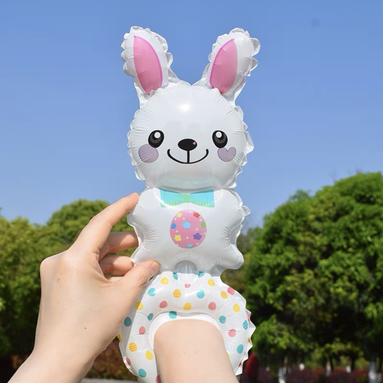 Balon din Folie Metalizata, Figurine Animalute, Tip Bratara, Model Iepuras, Ambalaj Individual, Pai Inclus, Umflare cu Aer sau Heliu, Alb [1]