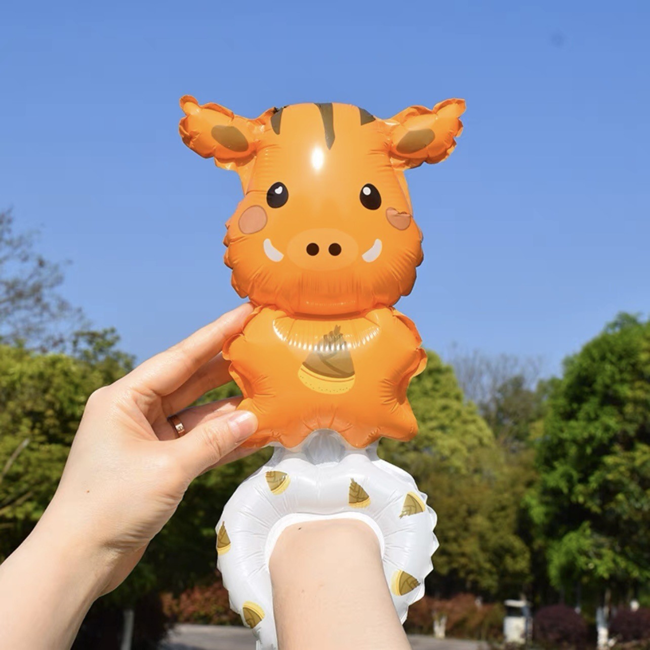 Balon din Folie Metalizata, Figurine Animalute, Tip Bratara, Model Mistret, Ambalaj Individual, Pai Inclus, Umflare cu Aer sau Heliu, Portocaliu [1]