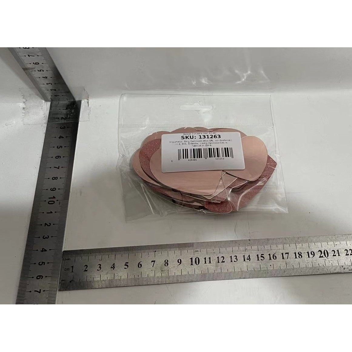 Banner cu Inimioare, Tip Franjuri, 4 m, Rola de Ata Inclusa, Roz cu Sclipici [5]