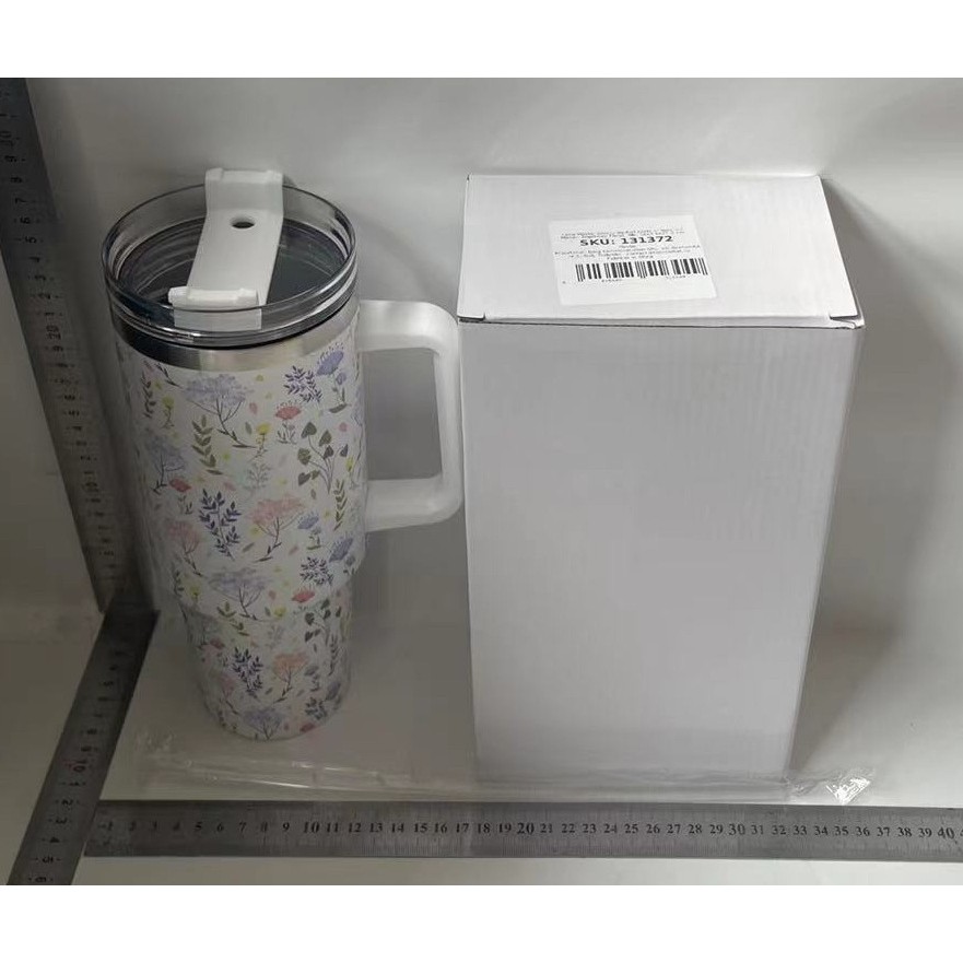 Cana Termos din Plastic, pentru Bauturi Calde si Reci, cu Maner, Imprimeu Floral, Alb, 10x7.6x27.5 cm [1]