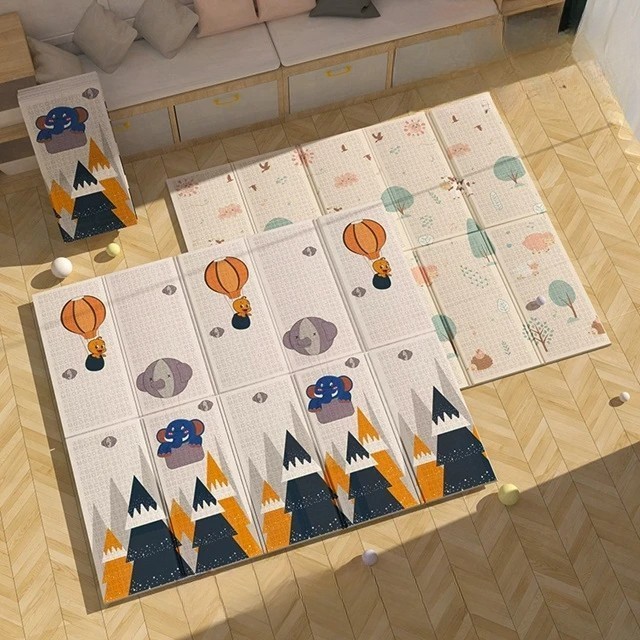 Covoras pentru Copii, cu 2 Fete, Model Padure/Elefanti, din XPE+PE, Impermeabil, Antiderapant, Protectie Termica, +3 Luni, Pliabil, 180 x 200 x 1.5 cm, Multicolor [5]