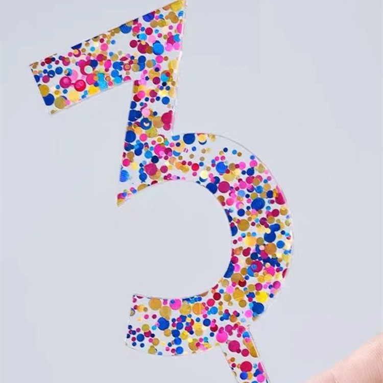 Decoratiune Topper pentru Tort, din Acrilic cu Fulgi de Sclipici, Model Cifra 3, Inaltime 18.5 cm, Transparent Multicolor  [1]