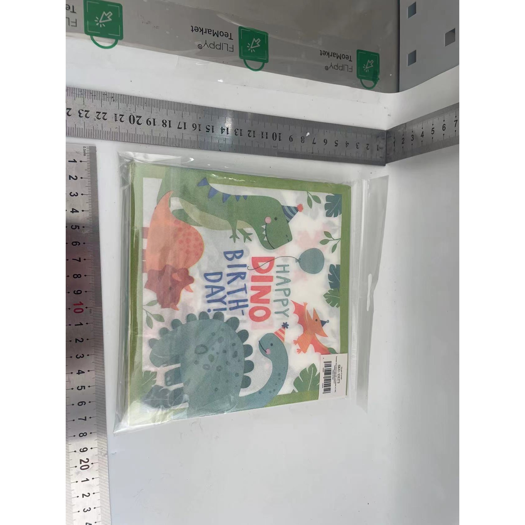 Set 20 de Servetele de Masa Happy Birthday, Model Dinozauri, Tematica Aniversare, 33x33 cm, Verde [1]