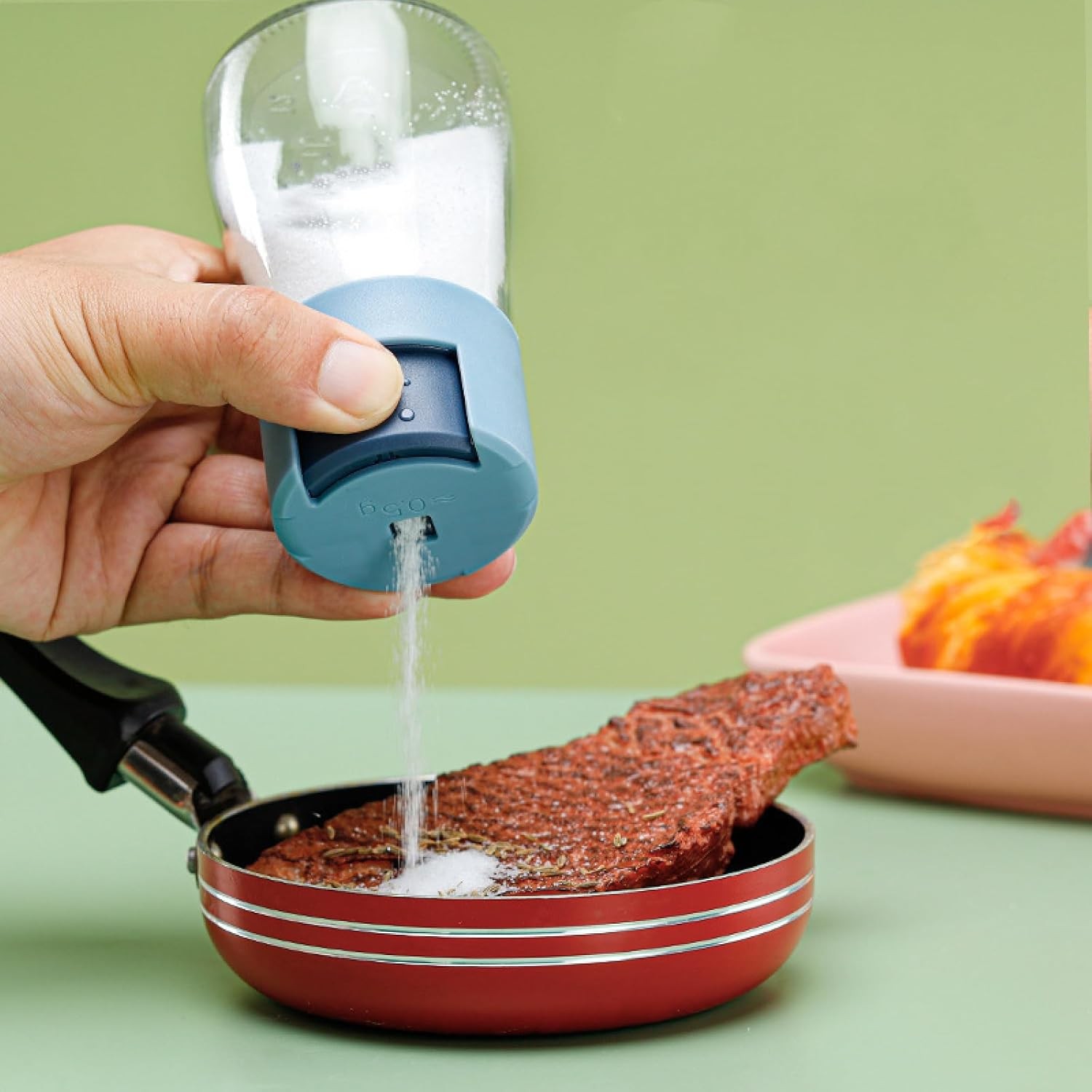 Dozator Condimente, din Stilca, 180 ml, Rezistenta la Umidiate, 11.3 x 6.4 cm, Masura 5g, Albastru [4]