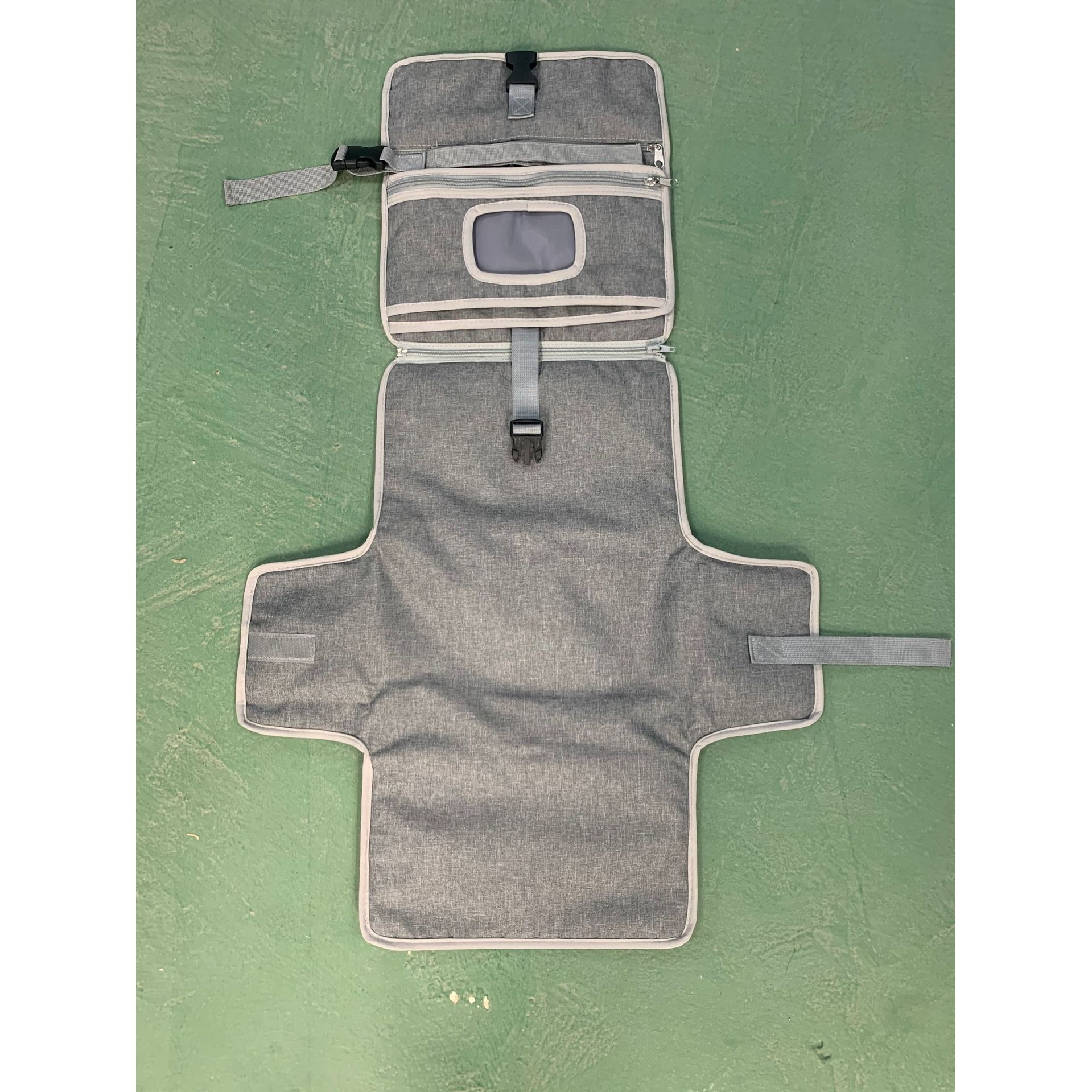 Geanta Multifunctionala, Tip Aleza de Schimbat Scutece, Impermeabila, din Panza Oxford, cu Buzunare, Usor de Agatat, 30 x 20 cm, Gri [1]