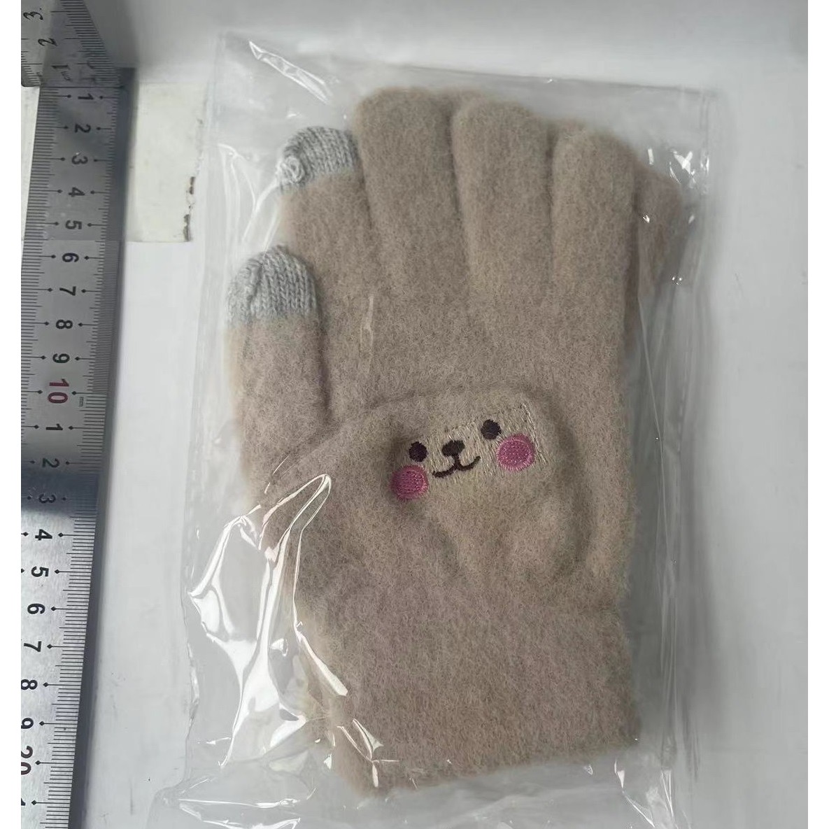 Manusi Dama, Model Fata Zambitoare, Functie Touchscreen (ecran tactil), Material Lana Brodata, Manseta Elastica, Interior Pufos, Marime Universala, Bej [1]