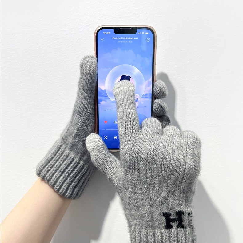 Manusi de Barbat, Model H, Functie Touchscreen (ecran tactil), Material Acril Tricotat, Manseta Elastica, Interior Catifelat, Marime Universala, Gri Deschis [4]