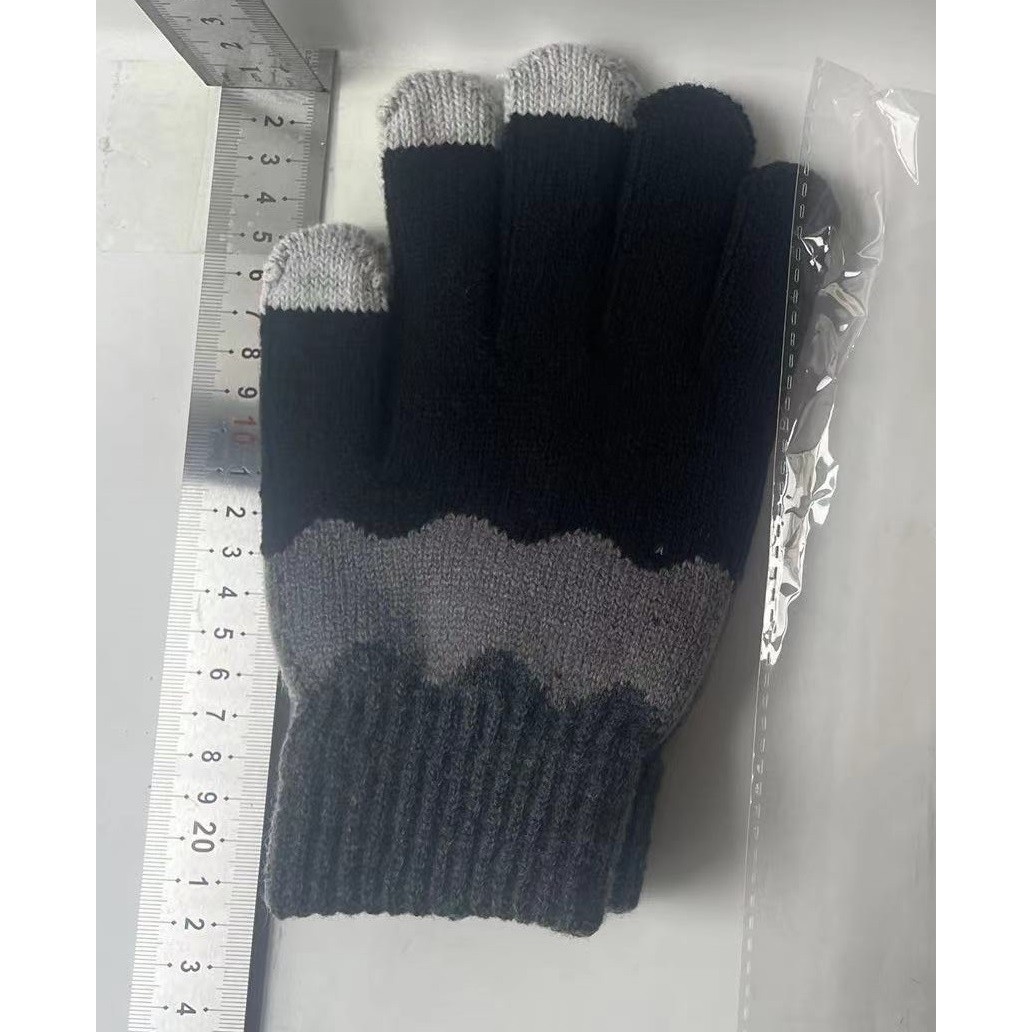 Manusi de Dama, Model Ondulat, Functie Touchscreen (ecran tactil), Material Acril Tricotat, Manseta Elastica, Interior Catifelat, Marime Universala, Negru/Gri [1]