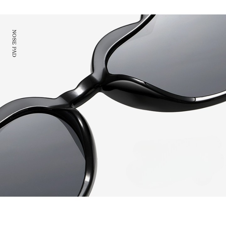 Ochelari in Forma de Inima, pentru Petrecerea Burlacitelor, Tematica Nunta, Protectie Soare, 14.7x4.9x14.2 cm, Negru [4]