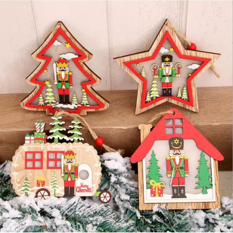 Ornament de Brad, cu Lumini LED, din Lemn, Figurina Spargatorul de Nuci, Model Casuta, Multicolor [3]