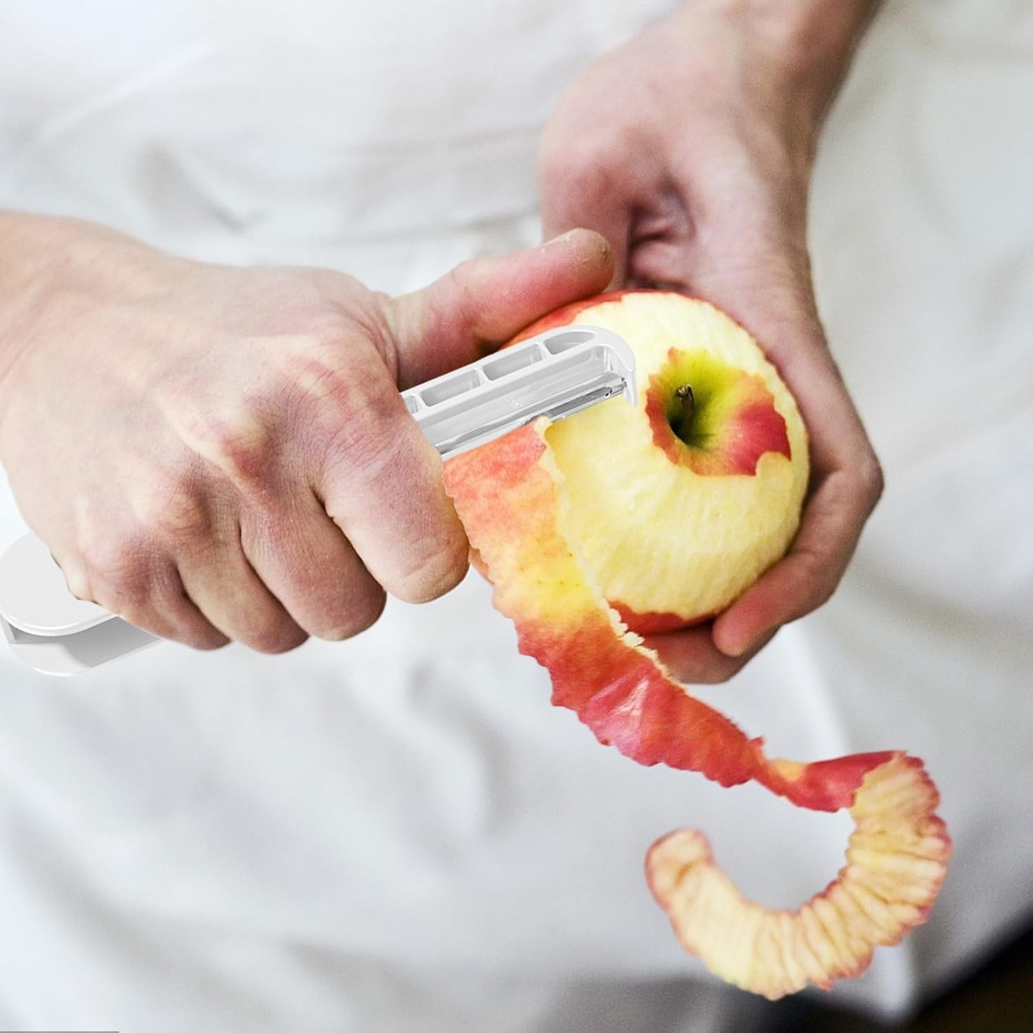 Peeler pentru Legume si Fructe, 3.6 x 9.1 cm, Multifunctional, Curatator Pliabil, din ABS si Otel Inoxidabil, Alb [3]