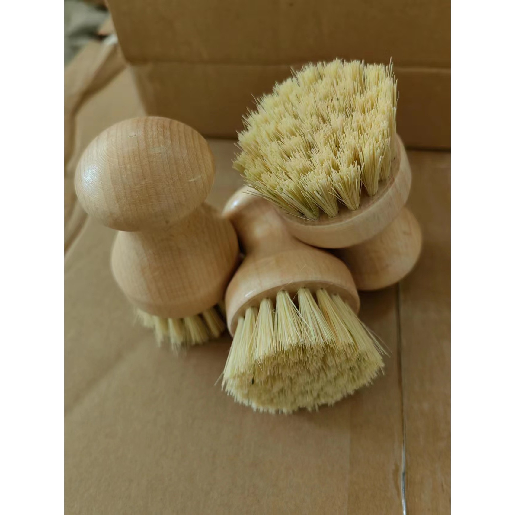 Perie de Curatat Vase si Alimente, din Lemn de Bambus, 8 x 5 cm, Perie din Sisal, Maro [3]