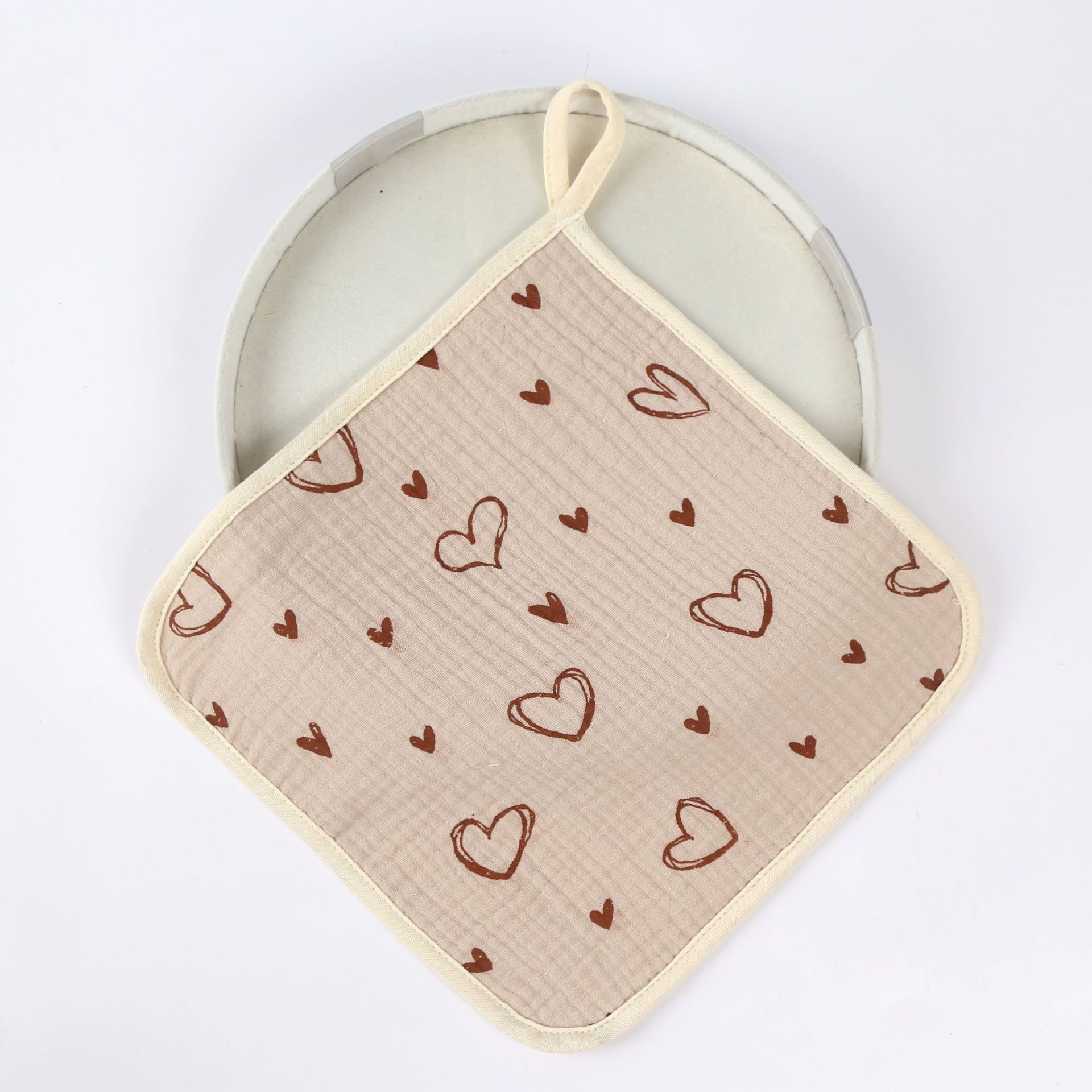 Prosop Absorbant, din Bumbac, 25 x 25 cm, Model Inimioare, cu Agatatoare, Bej [1]