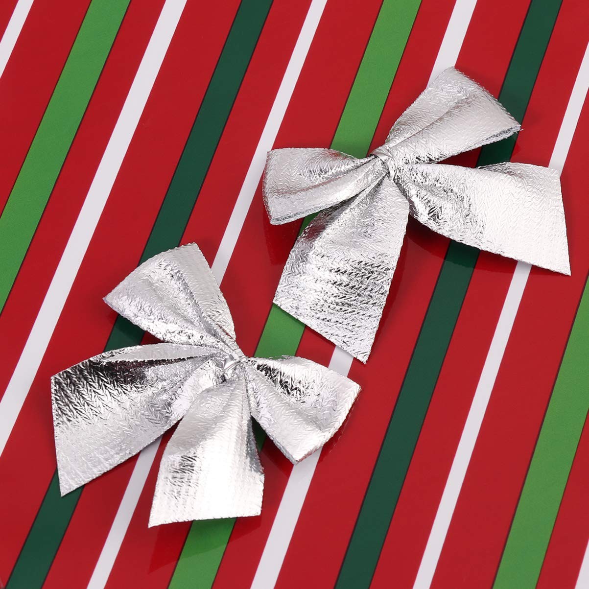 Set 12 Fundite pentru Brad, 5.5 cm, din Poliester, Argintiu [2]