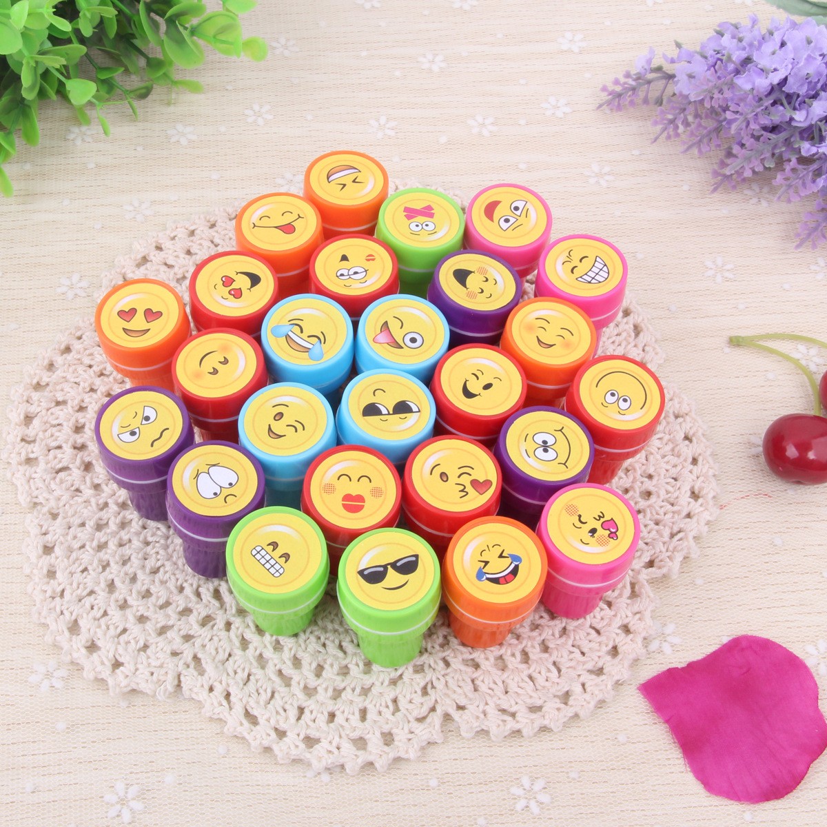 Set 26 Stampile, pentru Copii 4-6 Ani, Model Fete Zambitoare Emoji, 20 x 10 x 2 cm, Multicolor [4]