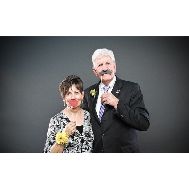 Set 31 de Accesorii pentru Petrecere, Props pentru Coltul de Poze, Ochelari, Palarii, Mustata, Cravata, Tematica Nunta, Multicolor [3]