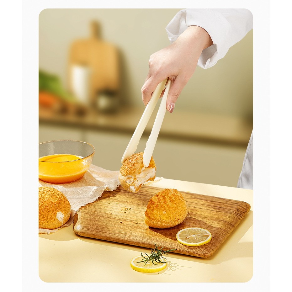 Set 4 Ustensile de Bucatarie, pentru Copii, din Silicon, Termorezistente, Design Animat, 13 x 24 x 5 cm, Bej [2]