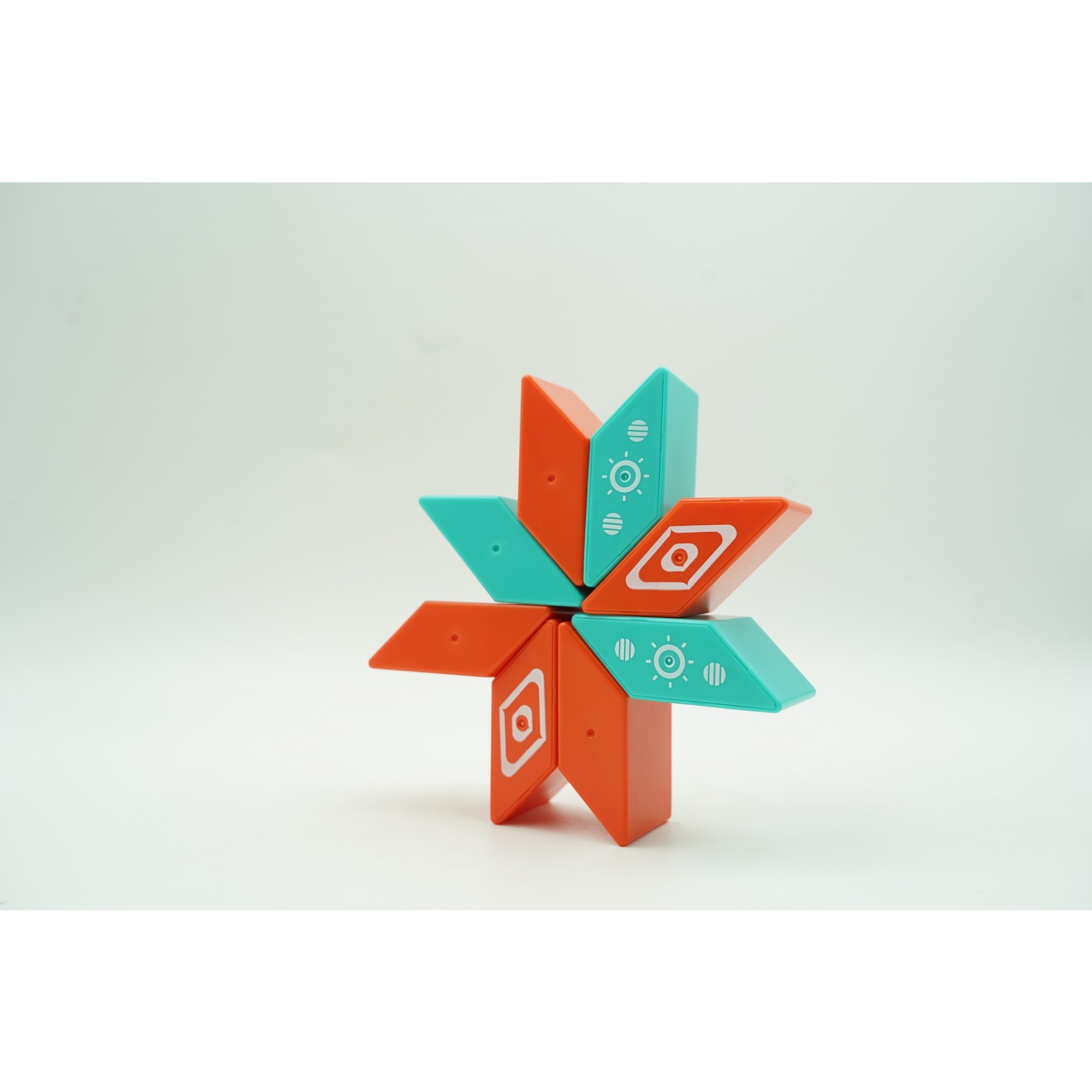 Set inteligent de constructie cu piese magnetice, 26 piese, +3 ani, multicolor [9]