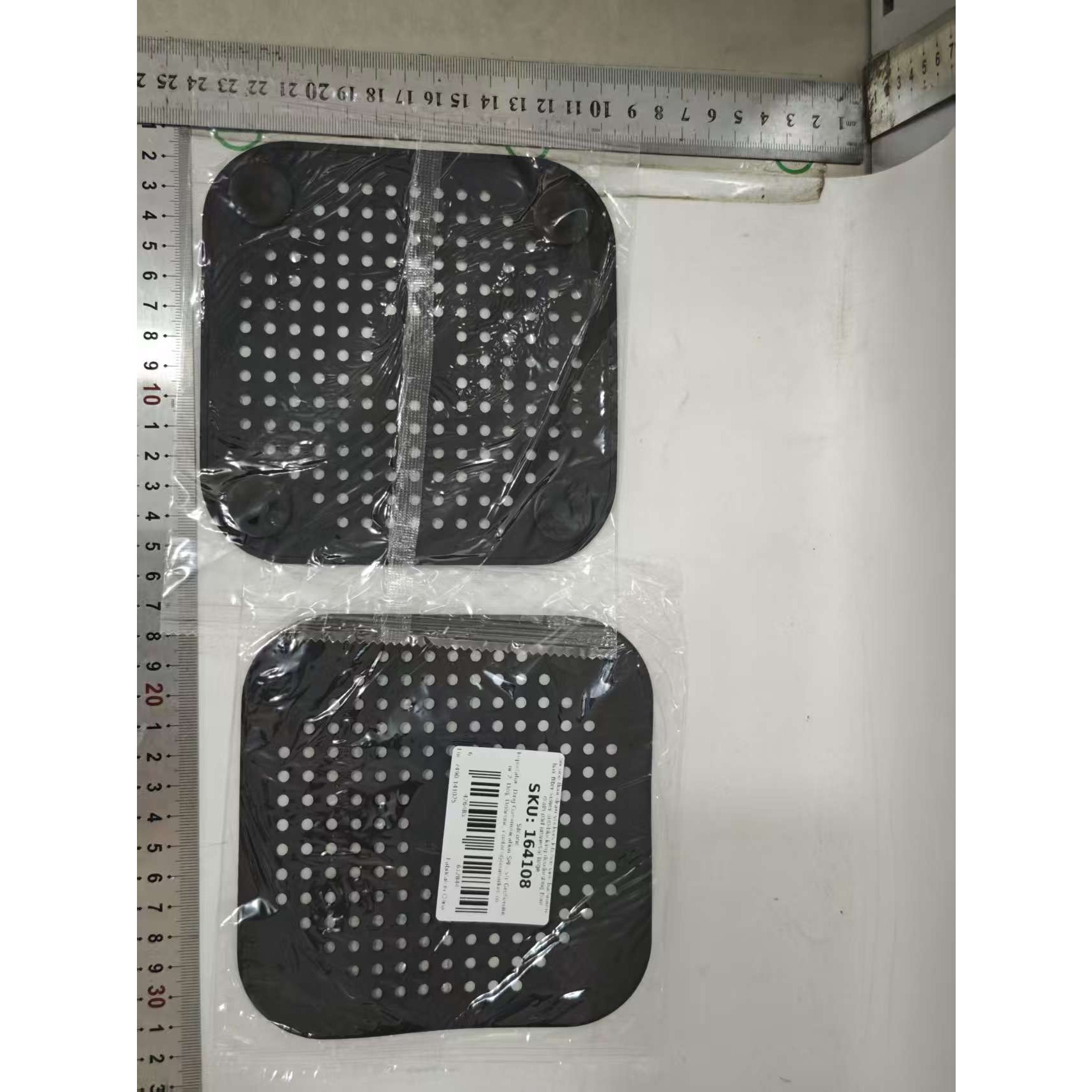 Filtru Chiuveta, Anti-infundare, cu Ventuze, 14.5 x 14.5 cm, Flexibil, Negru [1]