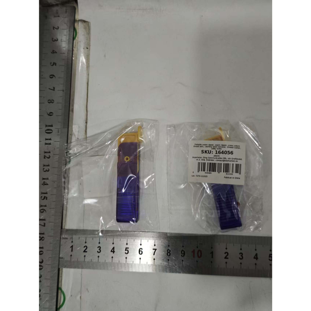 Dispozitiv pentru Descusut, Taietor de Etichete, 1.7 x 7 cm, Pliabil, din Plastic, Mov [6]