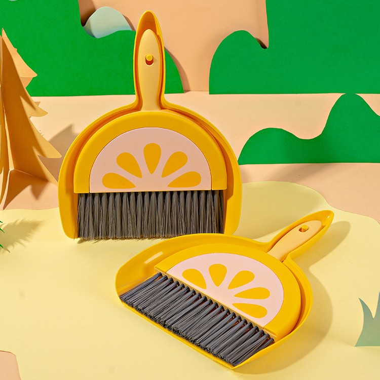 Set Mini Matura si Faras, LITTLE CLEANER, Uz Casnic, pentru Birou, Bucatarie, Casa, Model Lamaie, 23 x 18 cm Galben-Portocaliu [2]