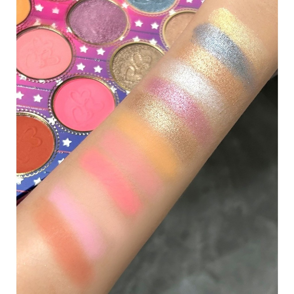 Trusa de Machiaj, KEVIN &amp; COCO, Cool Girl Book, 82 culori, 16 x 21.5 x 2.5 cm [6]