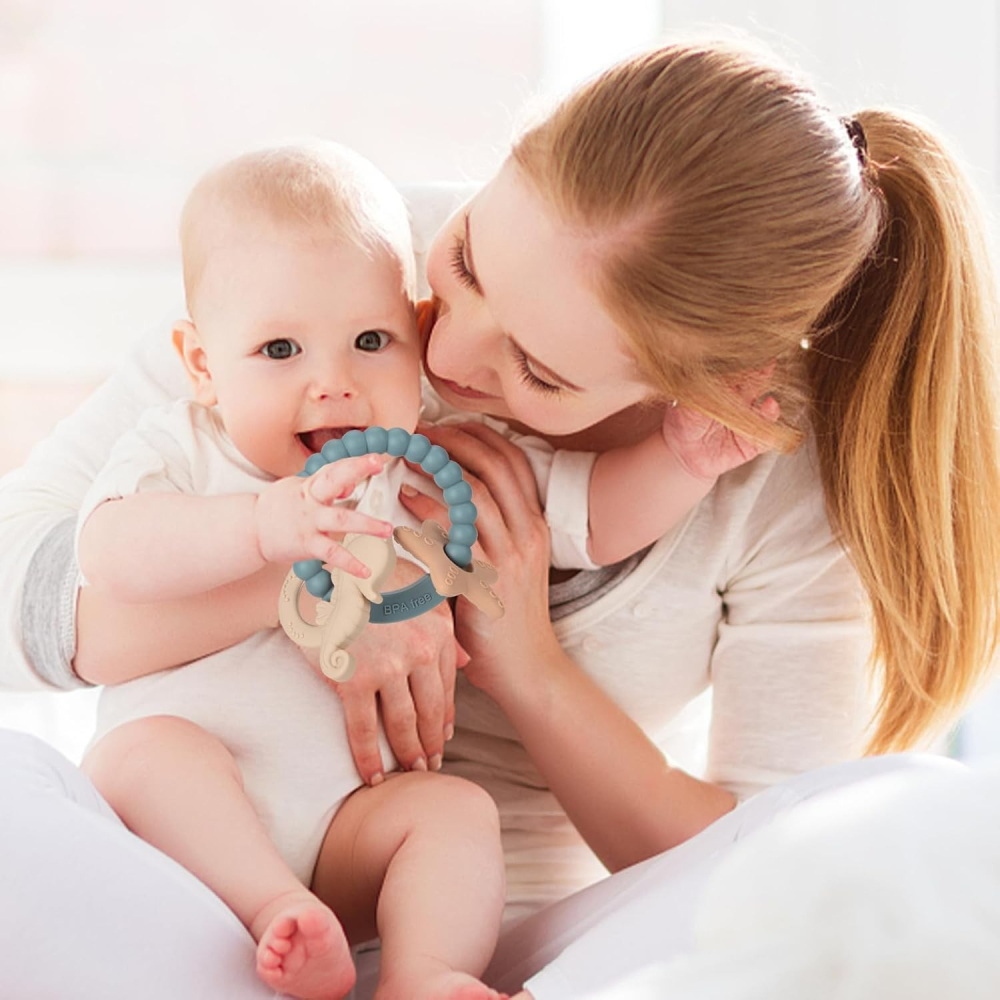 Jucarie Dentitie Bebelusi, Tip Bratara, Model Calut si Stea de Mare, + 3 luni, din Silicon, fara BPA, 8.1 x 8.1 x 1.2 cm, Albastru [4]