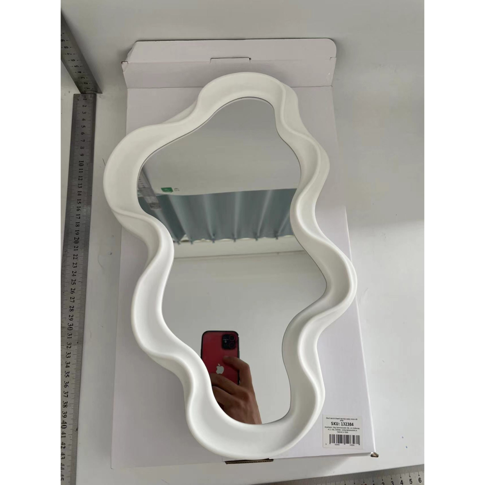 Oglinda de Perete, Decorativa, pentru Baie, Dormitor, Sufragerie, Model Minimalist in Forma de Nor, 41x26 cm, Alb [2]