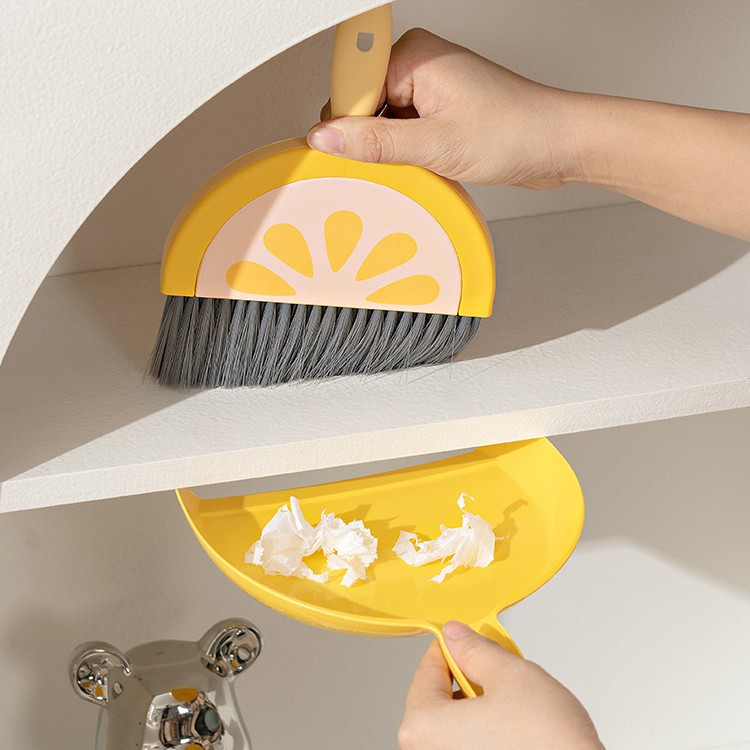 Set Mini Matura si Faras, LITTLE CLEANER, Uz Casnic, pentru Birou, Bucatarie, Casa, Model Lamaie, 23 x 18 cm Galben-Portocaliu [3]