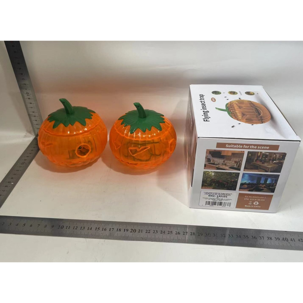 Set 2 Capcane pentru Insecte, Forma de Dovleac, 12x9.2x12.2 cm, din ABS, Portocaliu [2]