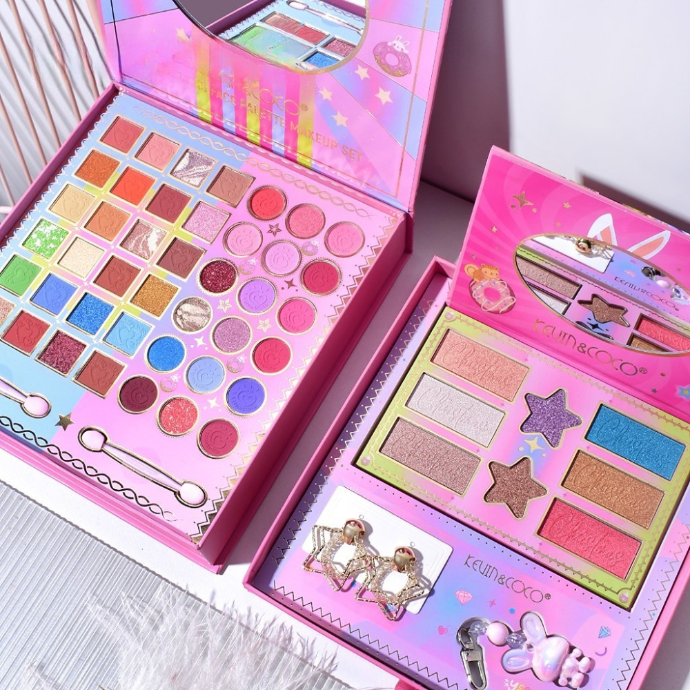 Paleta de Machiaj, KEVIN &amp; COCO, Best Partner, Fard de Pleoape, Breloc si Cercei, 50 culori, 22 x 21 x 5cm [6]