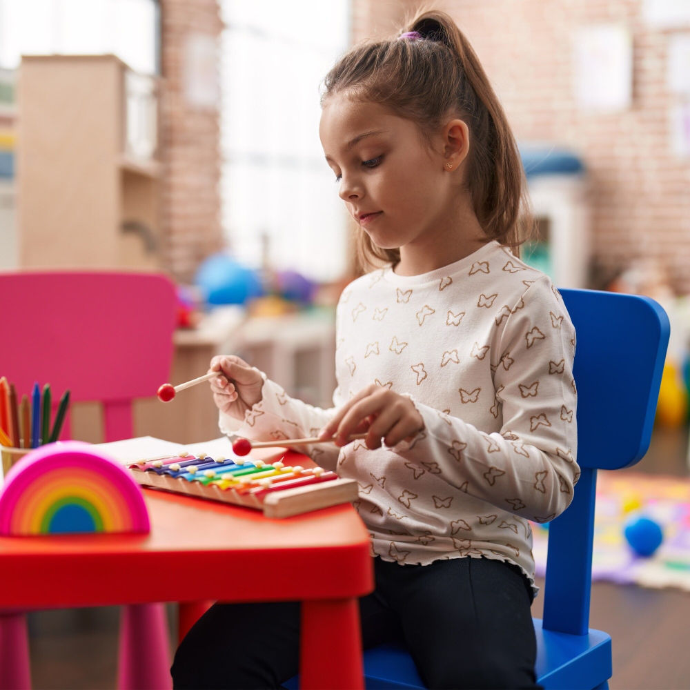 Instrument Muzical Xilofon din Lemn, 8 Note Muzicale, 2 Bete de Percutie, 4-6 Ani, Multicolor [10]