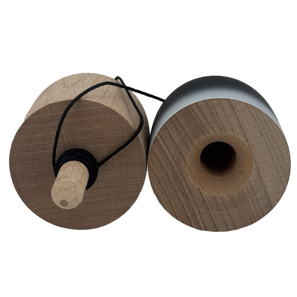 Kendama Pill X Originala, Profesionala Model Rubber Grip Pilula, din Lemn, Varsta 9+, Ata 62/65 cm, 11 x 5 x 5 cm, Gradient Negru/Alb [2]