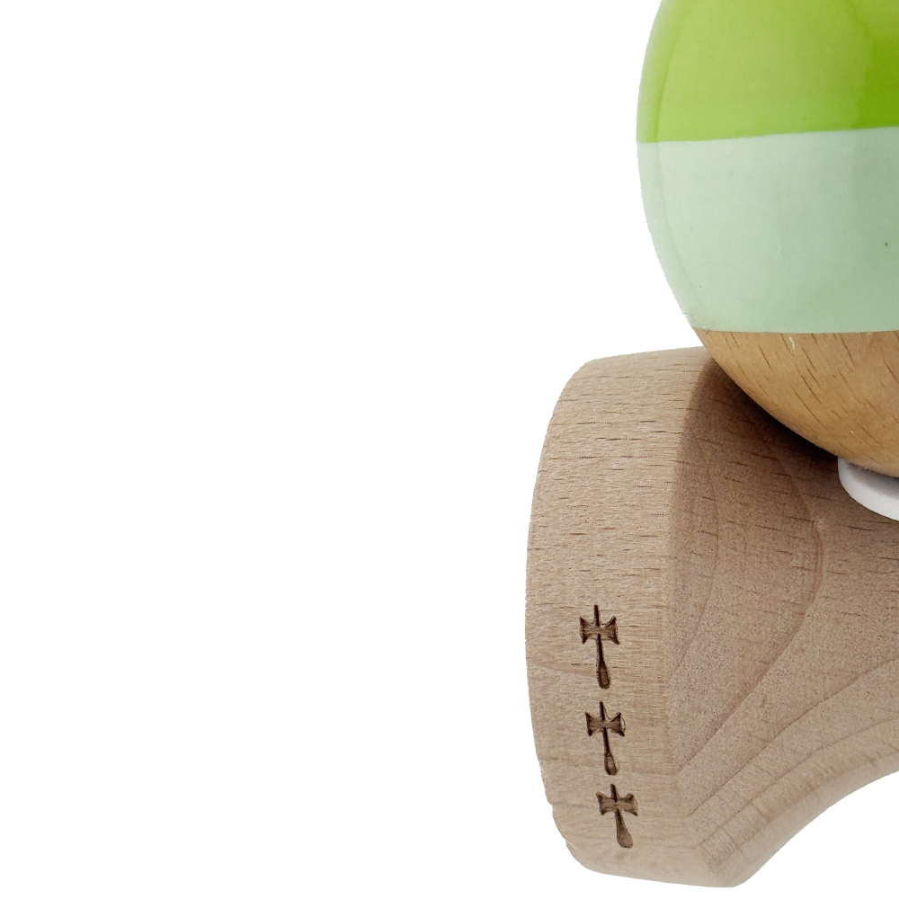 Kendama X Originala, Profesionala, Super Sticky cu Cupe Mari KING SIZE V3, Gaura in Baza, Rulment Metalic, din lemn 18 cm, Ata 62/65 cm, Special Verde degrade [8]