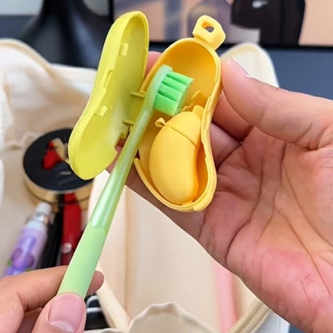 Capac Protector pentru Periuta de Dinti, Flippy, cu Recipient Pasta de Dinti, Portabil, cu Agatatoare, din Plastic 8.7 x 3 cm, Verde/Galben [3]