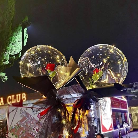 Buchet Decorativ, Trandafir in Balon cu Lumini Led, Diametru 35 cm, 2 x Baterii AA (neincluse), Rosu/Negru [2]