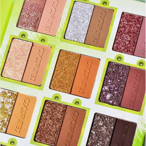 Set de Machiaj Kevin&amp;Coco, 38 culori, Fard Ochi, Iluminatoare si Contouring, Husa Pufoasa, Model Broscuta, 17.3x12.5x5 cm, Multicolor [3]