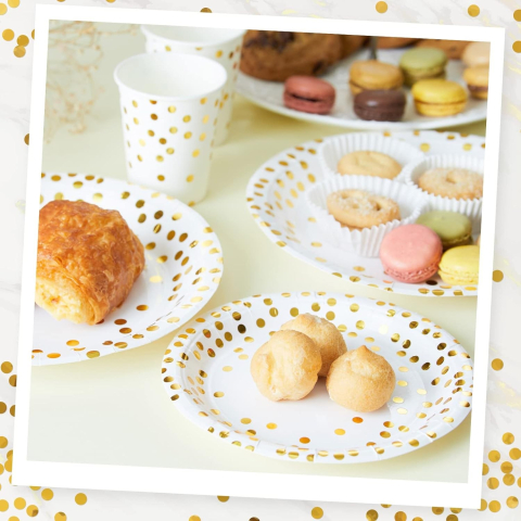 Set 10 Farfurii Unica Folosinta, Imprimeu cu Buline, din Carton, Diametru 18 cm, Alb/Auriu [3]