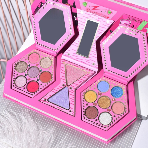 Trusa de Machiaj, KEVIN &amp; COCO, Nobody is Perfect, I am Nobody, 32 culori, 29 x 23.5 x 3 cm [5]