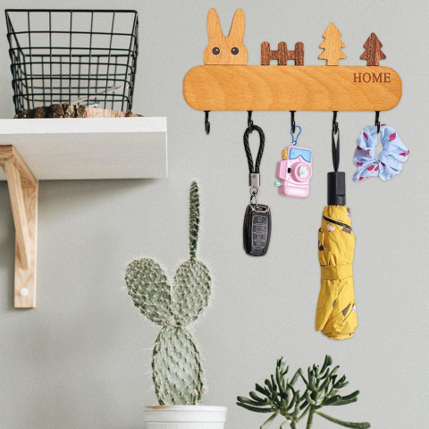 Suport pentru Chei, din Lemn, Aplicare fara Perforare, Adeziv Inclus, 5 Carlige Negre, Model Iepure, Greutate Suportata 5 kg, 13.5 x 22 cm, Maro [2]