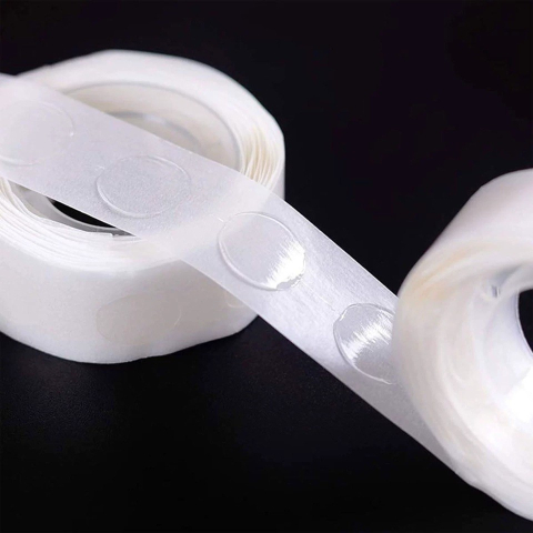 Rola Dubla-Adeziva, pentru Lipit Baloane, 100 de Buline cu Diametru 1.2 cm, Transparent [1]