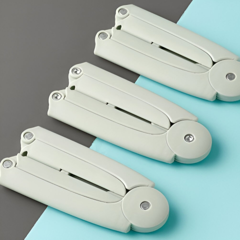 Umeras Pliabil de Calatorie, Mini Cuier Portabil pentru Haine, Suport de Uscare, 14x7x1.4cm, Verde [1]