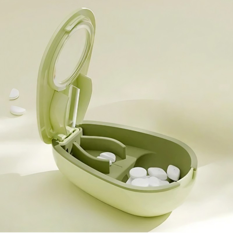 Cutie Taiat Pastile si Depozitare Medicamente, Galbena, 8x5x2.65 cm, Compacta si Portabila, Ideala Pentru Calatorii [2]