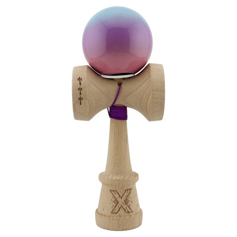 Kendama X Originala, Profesionala, Super Sticky cu Cupe Mari KING SIZE V3, Gaura in Baza, Rulment Metalic, din lemn 18 cm, Ata 62/65 cm, Gradient Albastru/Mov/Roz [1]