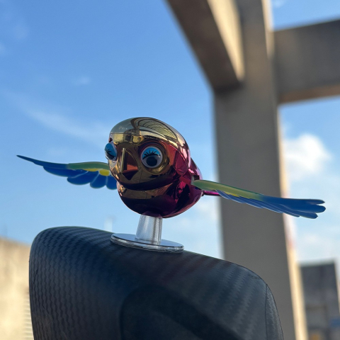 Ornament Decorativ Auto, Model Pasare Zburatoare pentru Moto/Auto, din plastic Rezistent, 14.5 x 8 x 5, Mov/Multicolor [5]