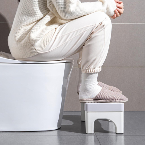 Scaunel WC, Tratament Impotriva Hemoroizilor si Constipatiei, Scaun Inaltator WC Copii, Suport Picioare WC, Taburet Inaltator Pozitia Corecta Ghemuit Pe WC, Plastic Rezistent, 17x22x38 cm, Alb [5]