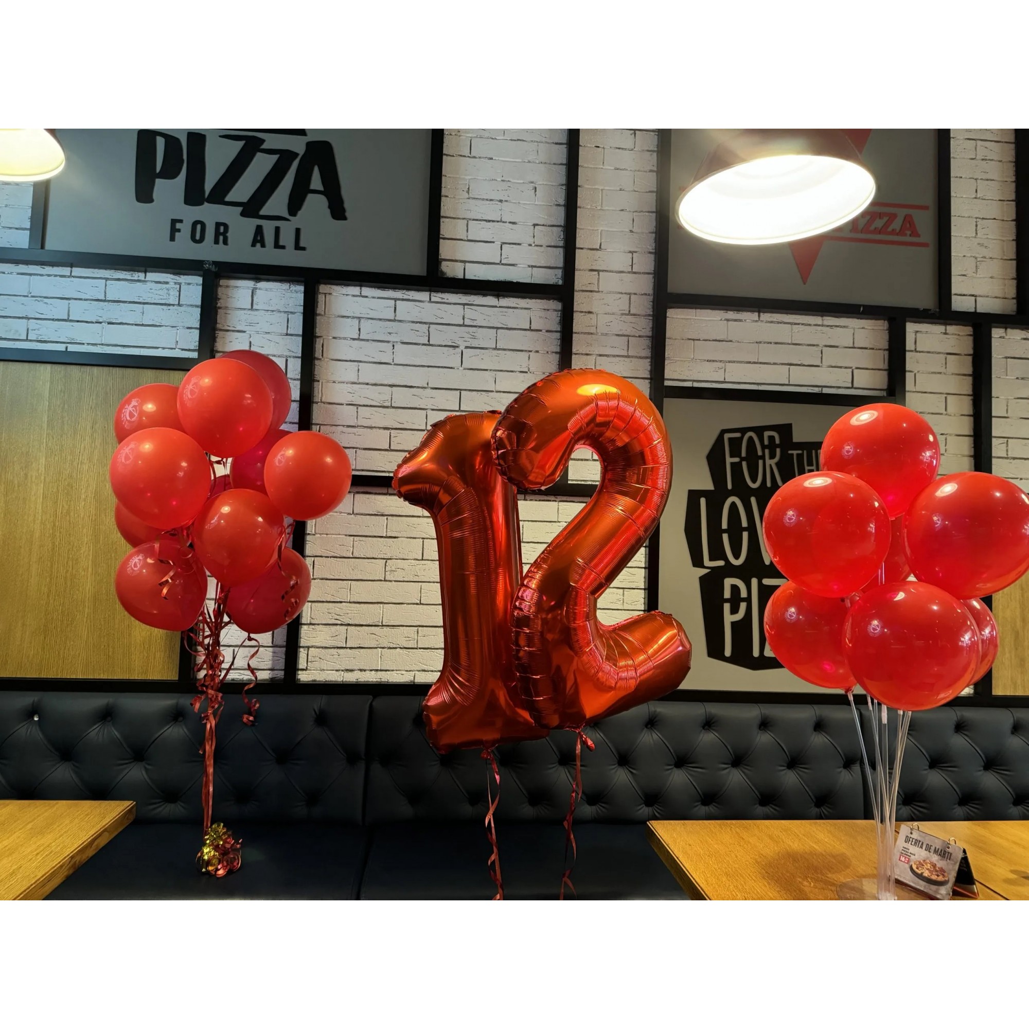 Balon din Folie Metalizata Figurina Cifra, Tema Aniversare 80 cm, Ambalaj Individual, Pai inclus, Umflare cu Aer sau Heliu, Rosu, Cifra 2 [4]