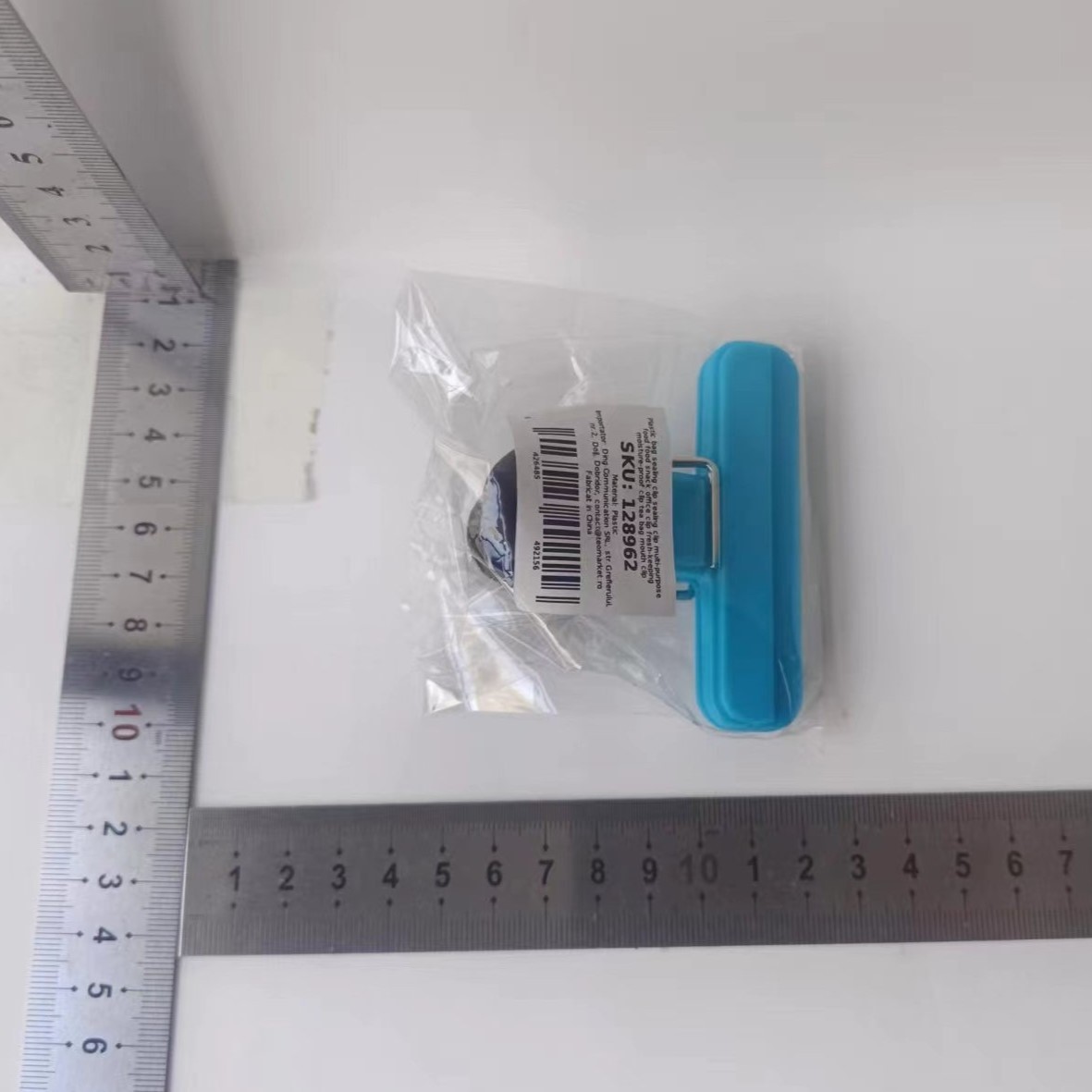 Cleste Multifunctional pentru Sigilarea Pungilor, din Plastic, Mentine Alimentele Proaspete, 7x6.5 cm, Albastru [1]