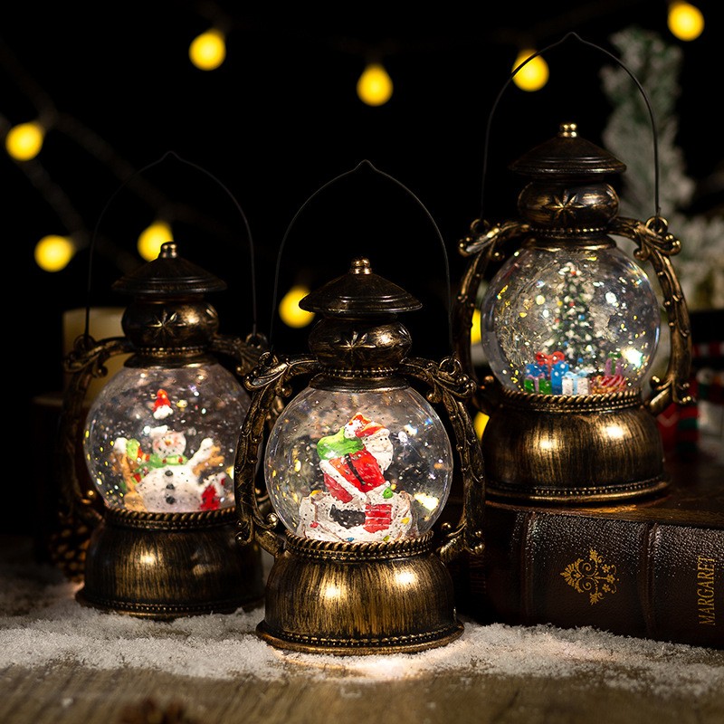 Decoratiune Craciun, Tip Felinar, Figurine Mos Craciun pe Cos, 3 Moduri, Functie Muzicala, Zapada in Miscare, Functioneaza Cu Baterii ( 3 x AA neincluse), Cablu USB (Inclus), Model Vintage Negru - Auriu, 14 x 11 x 20.5 cm, Alb Cald [2]