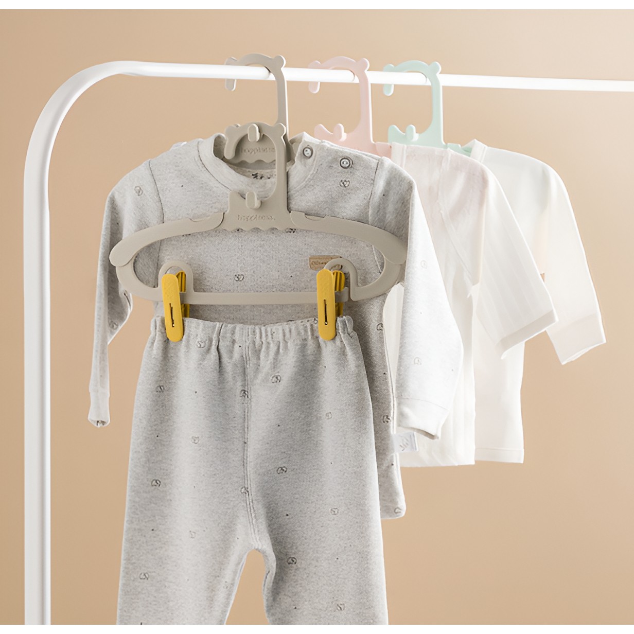 Set 10 de Cleme pentru Haine, de Prindere pentru Pantaloni, Atasabile la Umerase, 1.6x2.3x6.35 cm, Galben [2]